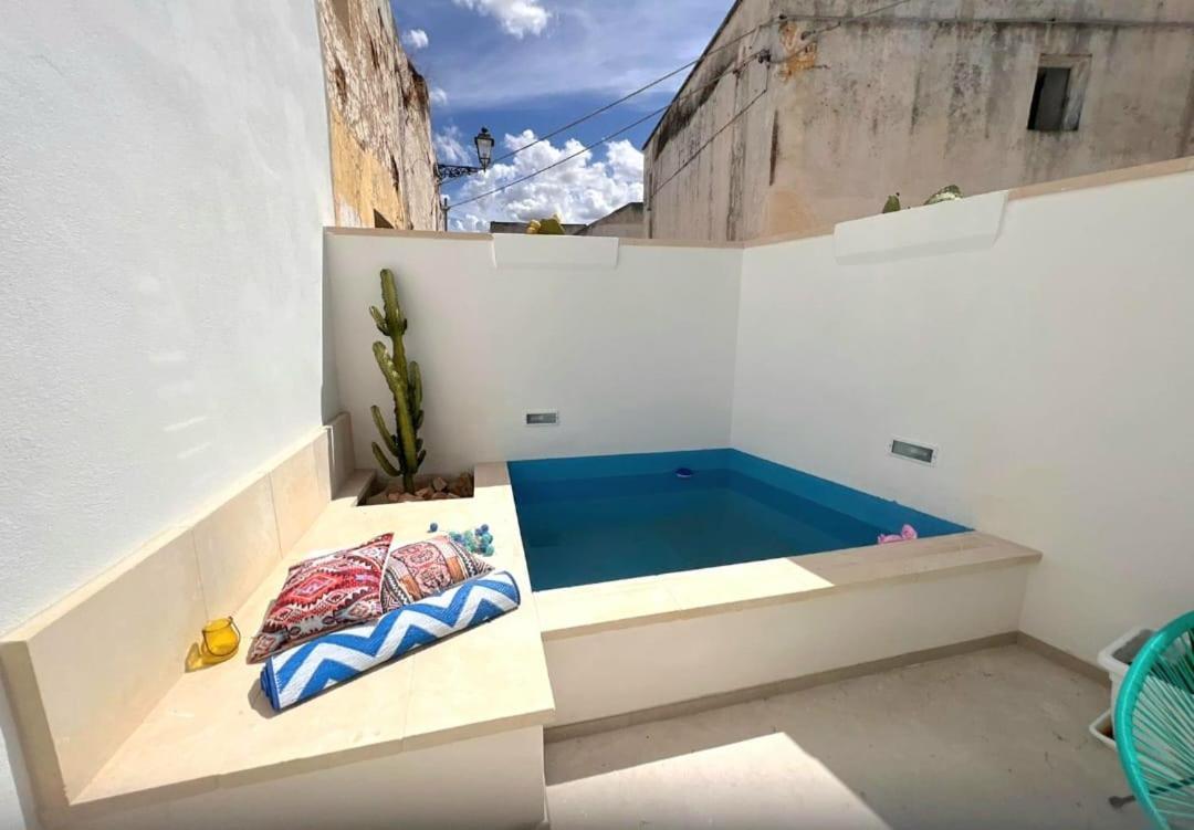 Ferienwohnung Corte Petricore Taviano  Exterior foto