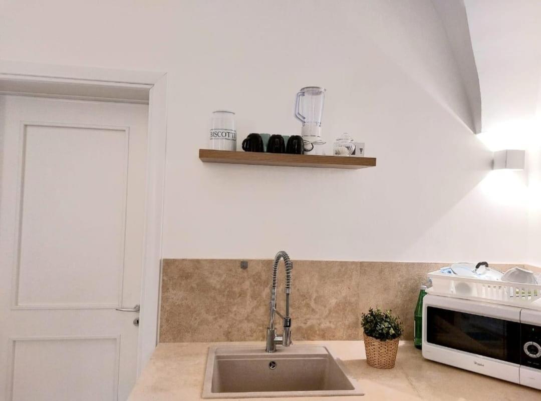 Ferienwohnung Corte Petricore Taviano  Exterior foto